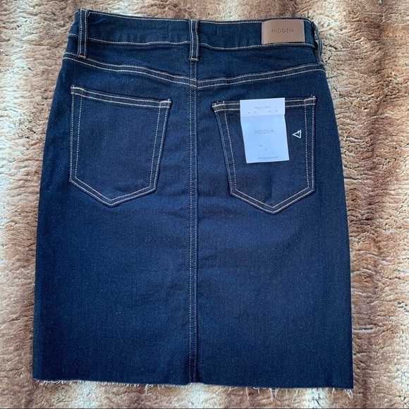 Hidden Raw Hem Jean Skirt - Picture 2 of 8